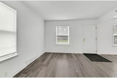 256 E 140th Place, Dolton, IL 60419 - Photo 6