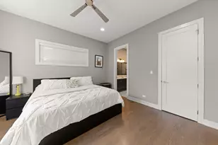 3049 W Lyndale St, Chicago, IL 60647 - Photo 12
