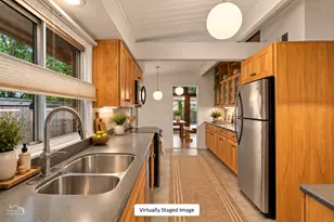 525 Pinecrest Ln, Wilmette, IL 60091 - Photo 6