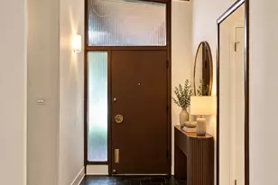 525 Pinecrest Ln, Wilmette, IL 60091 - Photo 2