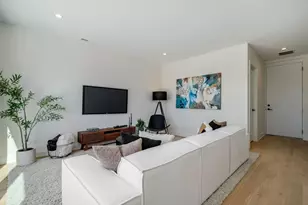 1821 N Kimball Ave, Chicago, IL 60647 - Photo 18