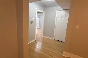 2230 E 70th Pl, Chicago, IL 60649 - Photo 8