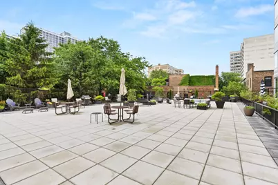 720 W Gordon Terrace #18B, Chicago, IL 60613 - Photo 22