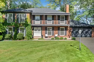 1380 Lake Shore Dr, Barrington, IL 60010 - Photo 1