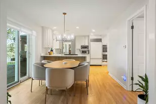 1380 Lake Shore Dr, Barrington, IL 60010 - Photo 6