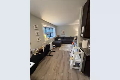 530 W Surf Street #203, Chicago, IL 60657 - Photo 8