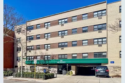 530 W Surf Street #203, Chicago, IL 60657 - Photo 1