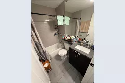 530 W Surf Street #203, Chicago, IL 60657 - Photo 14