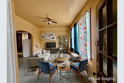 8757 S Marquette Avenue, Chicago, IL 60617 - Photo 10
