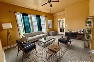 8757 S Marquette Ave, Chicago, IL 60617 - Photo 12