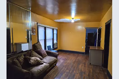 8940 S Parnell Avenue, Chicago, IL 60620 - Photo 2
