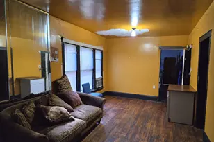 8940 S Parnell Ave, Chicago, IL 60620 - Photo 2