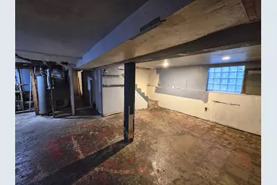 8940 S Parnell Avenue, Chicago, IL 60620 - Photo 12