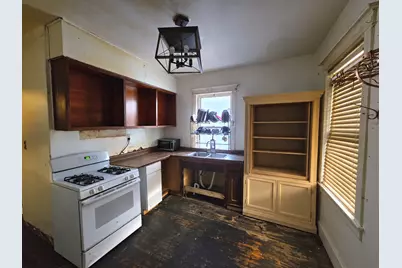 8940 S Parnell Avenue, Chicago, IL 60620 - Photo 6