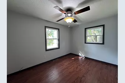 909 Sunset Ridge, Danville, IL 61832 - Photo 6