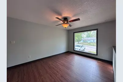 909 Sunset Ridge, Danville, IL 61832 - Photo 2