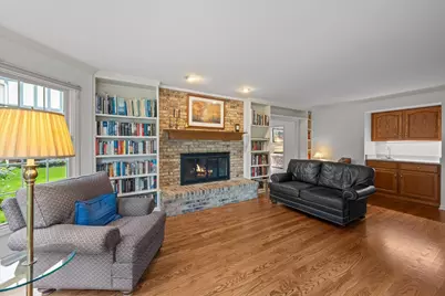 70 W Sandpiper Lane, Lake Forest, IL 60045 - Photo 10
