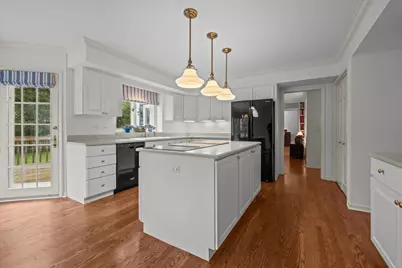70 W Sandpiper Lane, Lake Forest, IL 60045 - Photo 14