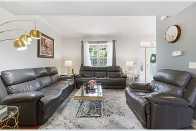 [Address not provided], Lombard, IL 60148 - Photo 6