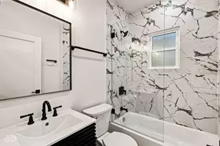 5722 W Grover St, Chicago, IL 60630 - Photo 10