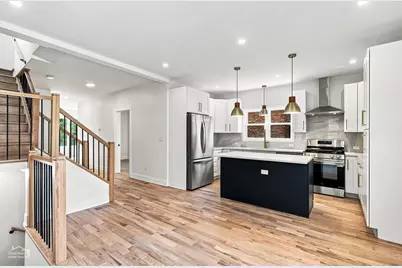 5722 W Grover Street, Chicago, IL 60630 - Photo 6