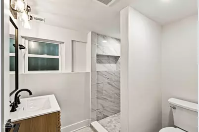 5722 W Grover Street, Chicago, IL 60630 - Photo 24