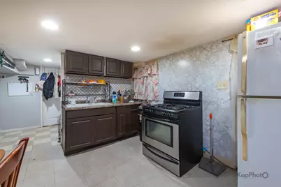 2135 N Latrobe Avenue, Chicago, IL 60639 - Photo 16