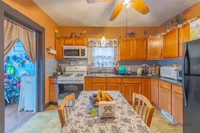 2135 N Latrobe Avenue, Chicago, IL 60639 - Photo 10