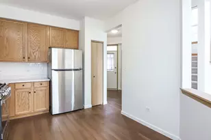 2810 White Thorn Cir, Naperville, IL 60564 - Photo 6