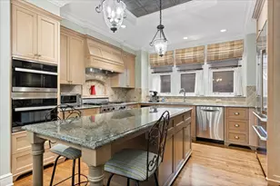 1325 N Astor St, Chicago, IL 60610 - Photo 20