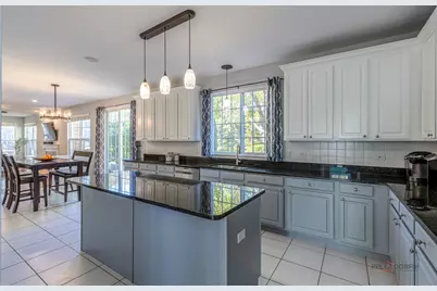 568 Crooked Stick Court, Vernon Hills, IL 60061 - Photo 14