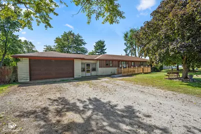 5808 E 3420S Road, Saint Anne, IL 60964 - Photo 6