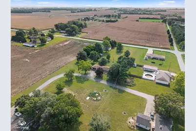 5808 E 3420S Road, Saint Anne, IL 60964 - Photo 38