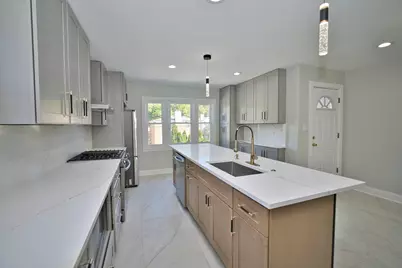2830 W Summerdale Avenue #2, Chicago, IL 60625 - Photo 16