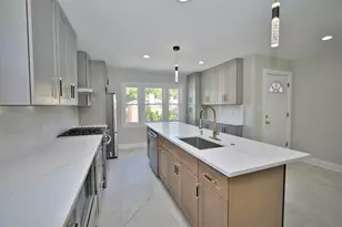 2830 W Summerdale Ave, Chicago, IL 60625 - Photo 16