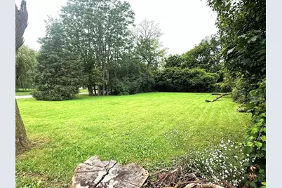 1146 Greenfield Avenue, Waukegan, IL 60085 - Photo 2