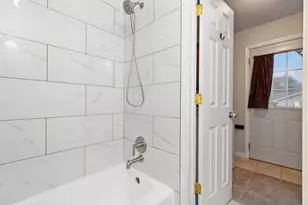 345 Hickory Ave, Romeoville, IL 60446 - Photo 14