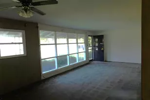 19020 Baker Ave, Country Club Hills, IL 60478 - Photo 8