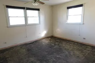 19020 Baker Ave, Country Club Hills, IL 60478 - Photo 18