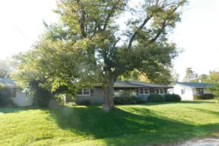 19020 Baker Ave, Country Club Hills, IL 60478 - Photo 2