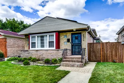 8504 S Calumet Avenue, Chicago, IL 60619 - Photo 2