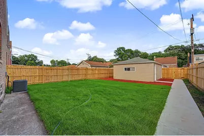 11325 S Avenue H, Chicago, IL 60617 - Photo 26