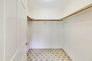911 Glenwood Ln, Glenview, IL 60025 - Photo 22