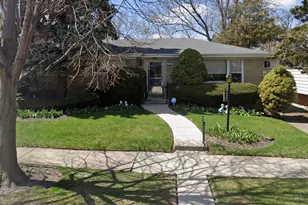 8634 Drake Ave, Skokie, IL 60076 - Photo 1