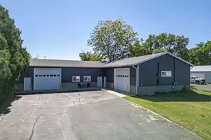 2302 NW Route 12 Hwy NW, Spring Grove, IL 60081 - Photo 20