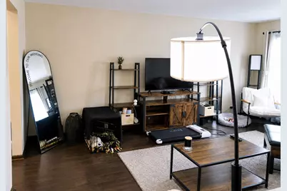 1302 E Washington Street #B1, Des Plaines, IL 60016 - Photo 14