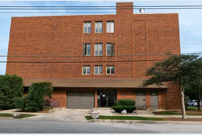 1302 E Washington Street #B1, Des Plaines, IL 60016 - Photo 1