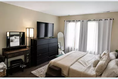 1302 E Washington Street #B1, Des Plaines, IL 60016 - Photo 28