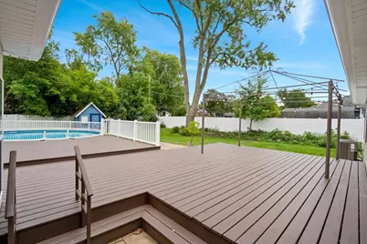 5613 Howard Avenue, La Grange Highlands, IL 60525 - Photo 34