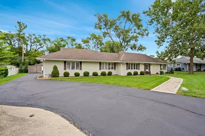5613 Howard Avenue, La Grange Highlands, IL 60525 - Photo 1